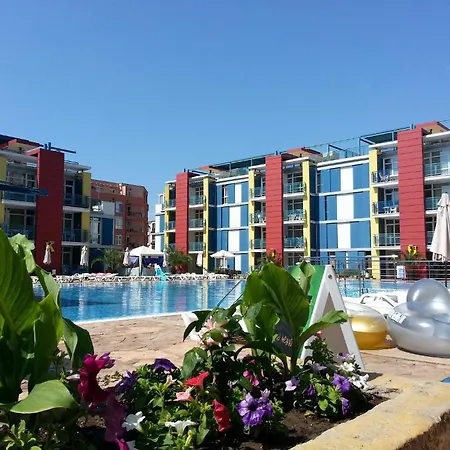 Elit 4 - Menada Apartment *
